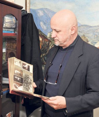 Чији је фото-албум из ратног Сарајева